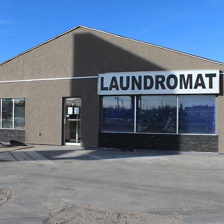 Arbour Ridge Inn & Suites Kindersley Buitenkant foto