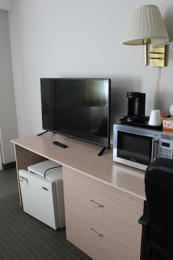 Arbour Ridge Inn & Suites Kindersley Buitenkant foto